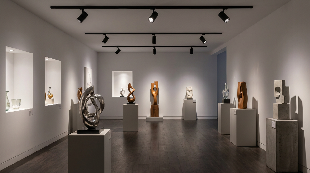 Museum-Grade Lighting: How to Choose LED Track Lights for Art Galleries